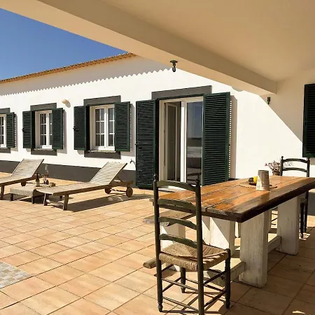 Feriehus Oceanfront - Terrace & Sunrise Sea View *